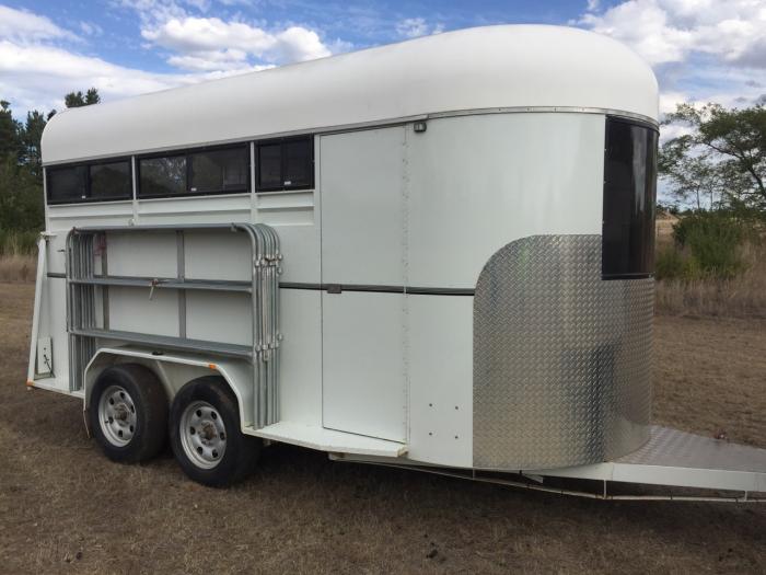 Floats & Accessories s Transport & Vehicles Horsezone Page 1