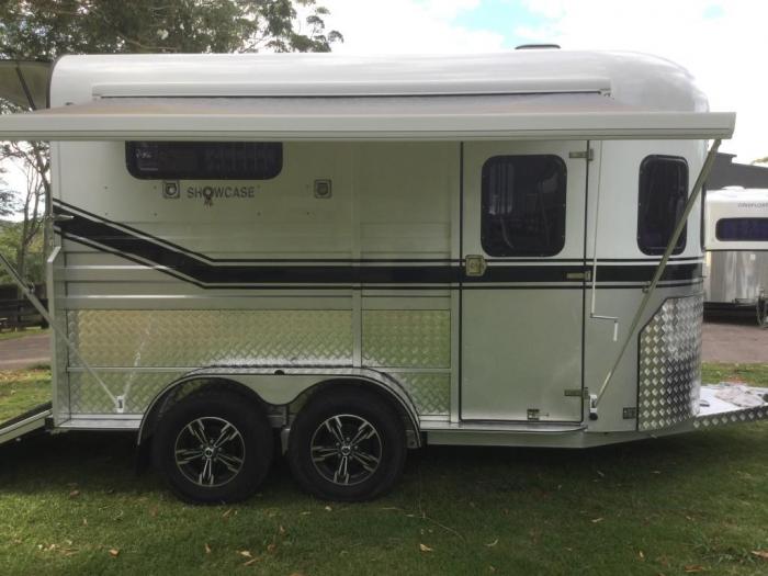 SHOWCASE Two Horse AngleLoad Float *NEW* Floats & Accessories Horsezone