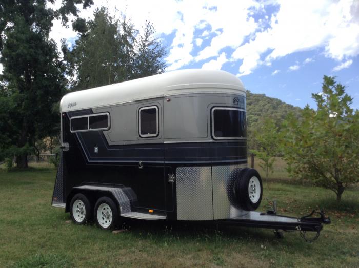 Floats & Accessories s Transport & Vehicles Horsezone Page 1