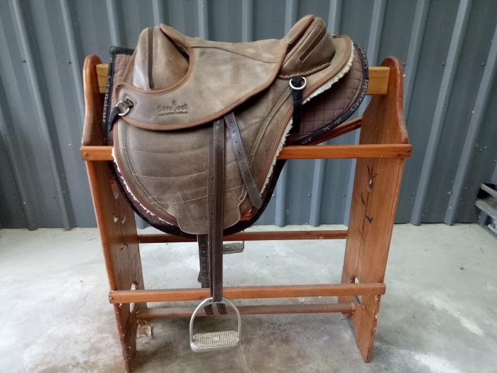 Others Saddles Horsezone Page 1