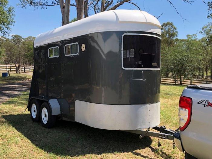 Floats & Accessories s Transport & Vehicles Horsezone Page 1