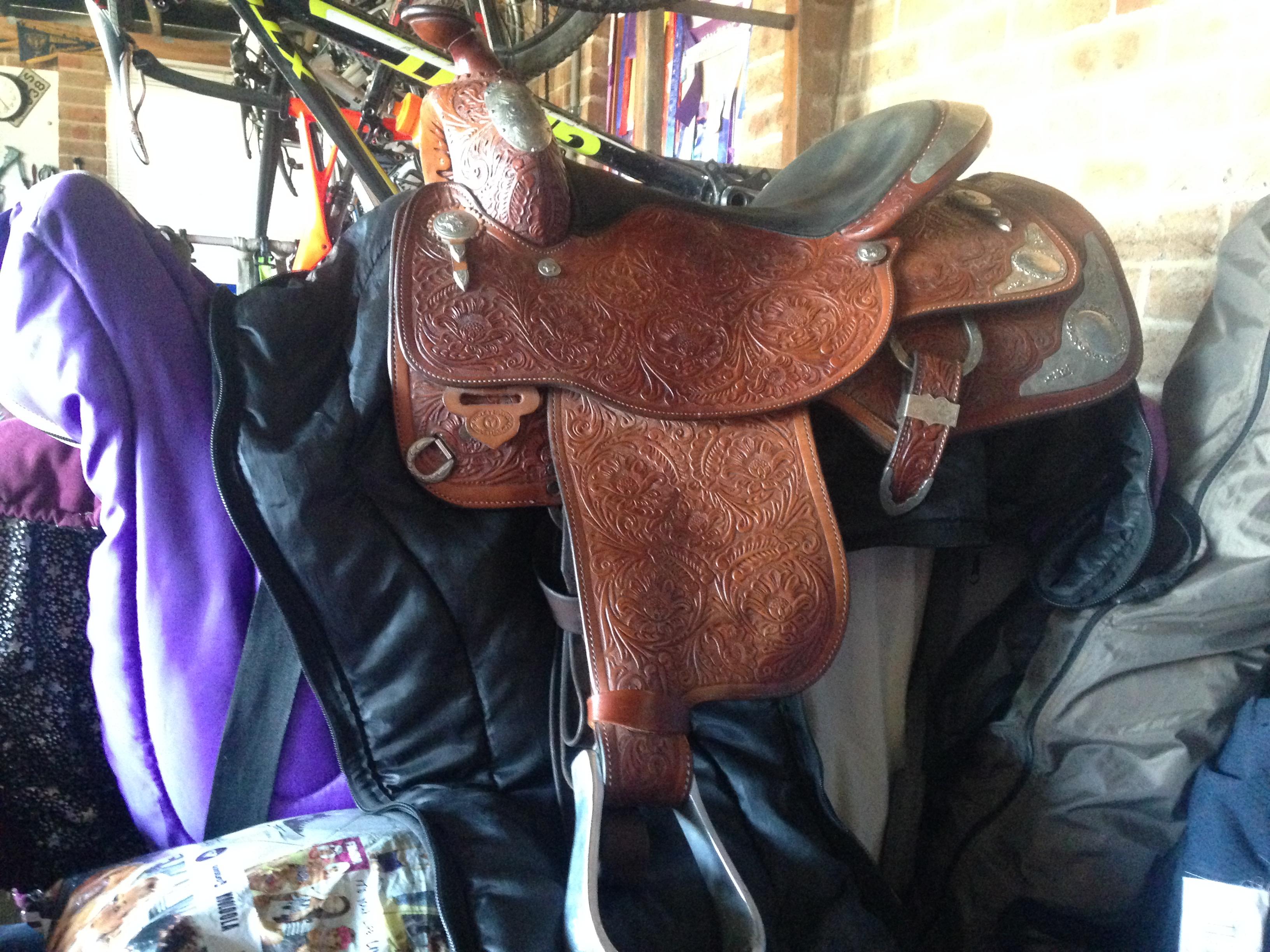 Westerns Saddles Horsezone Page 1