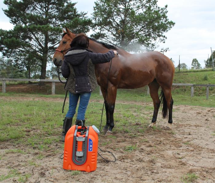 Portable Pressure Washer/ Shower 20L capacity Horse Care Product