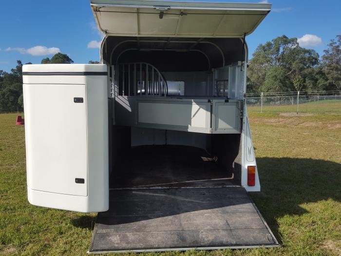 STALLION 2 HORSE ANGLE FLOAT Floats & Accessories Horsezone