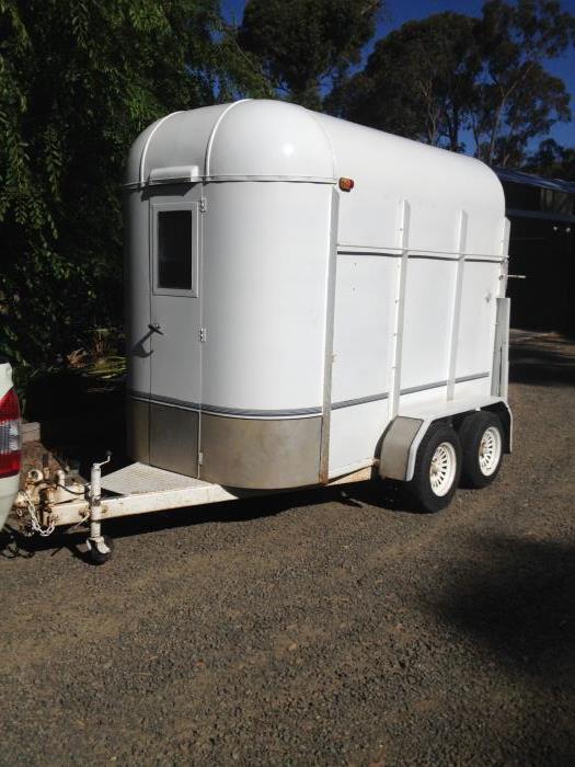 Floats & Accessories s Transport & Vehicles Horsezone Page 1