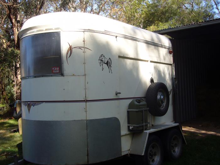 Floats & Accessories s Transport & Vehicles Horsezone Page 1