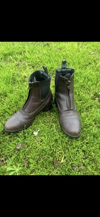 Ariat Woman’s Heritage IV Zip Paddock Boots