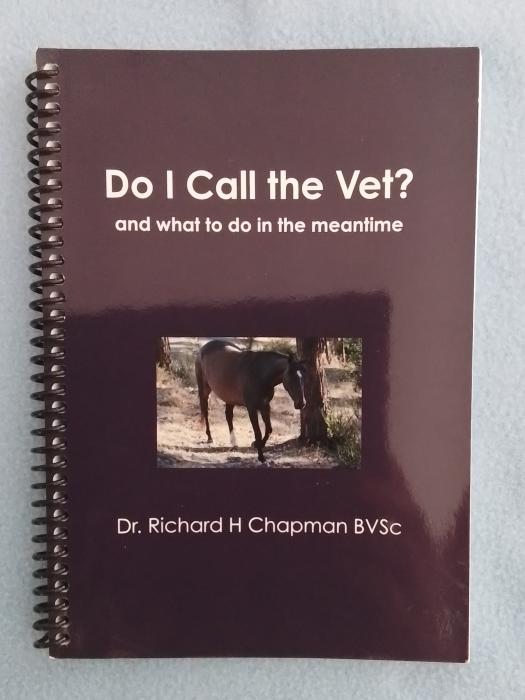 Do I Call the Vet?: And what to do in the meantime