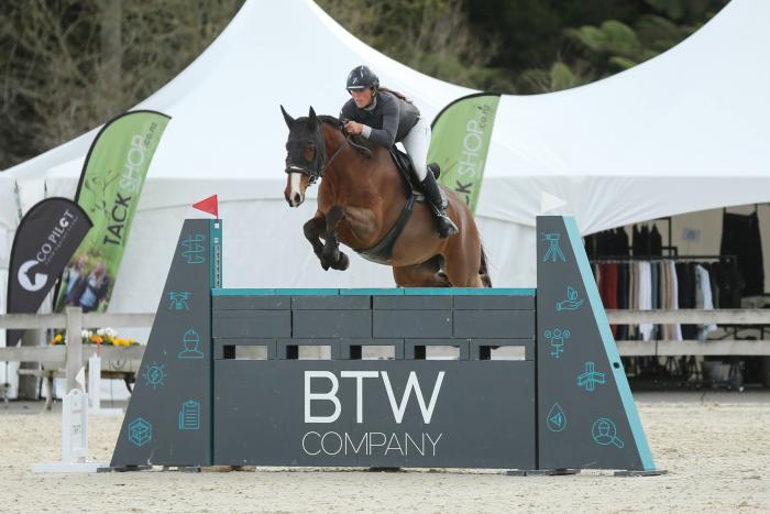 Superb Fun Junior/Young Rider Jumper